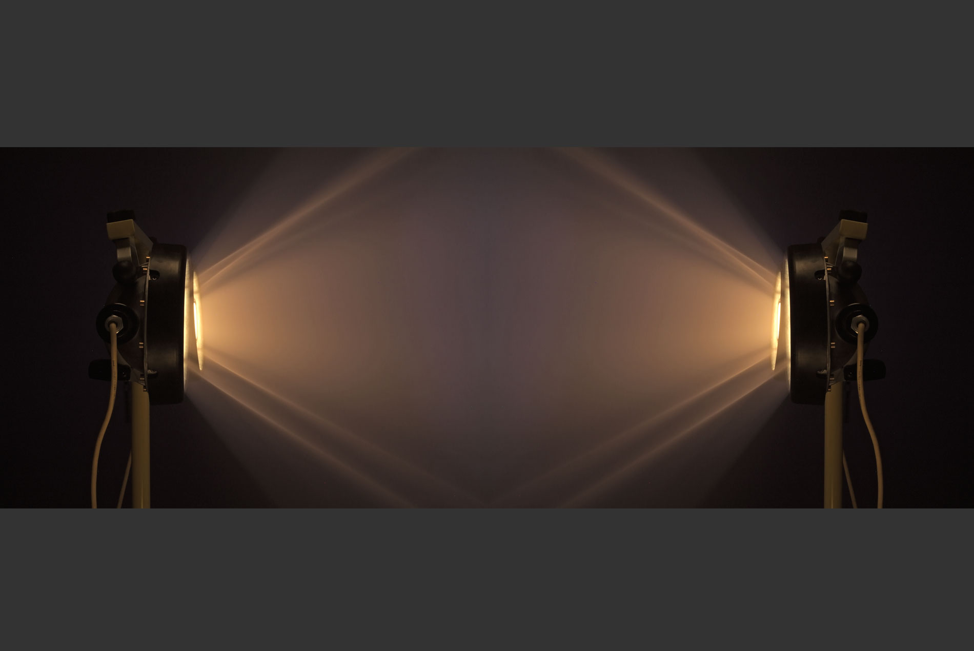 2 lamps catalog product photography??